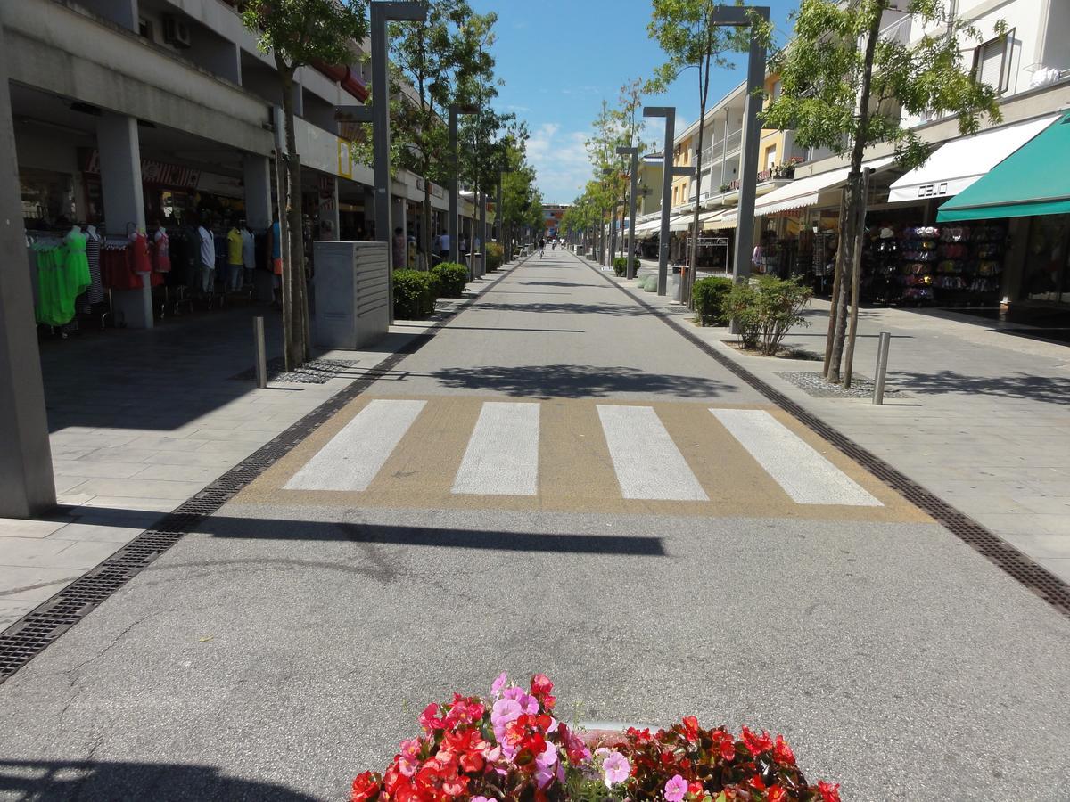 San Marco - Appartamenti Bibione Exteriör bild
